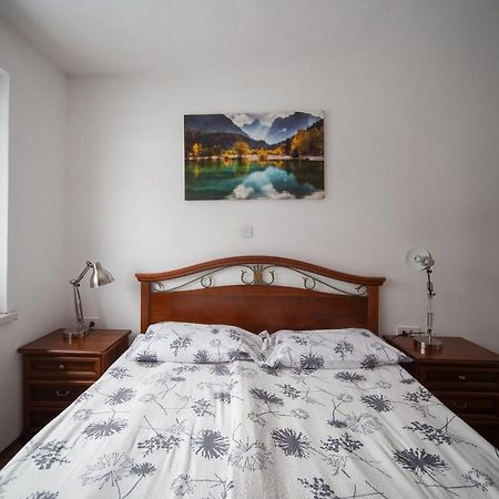 Cozy Nest In The Heart Of Kranjska Gora Apartment Exterior photo